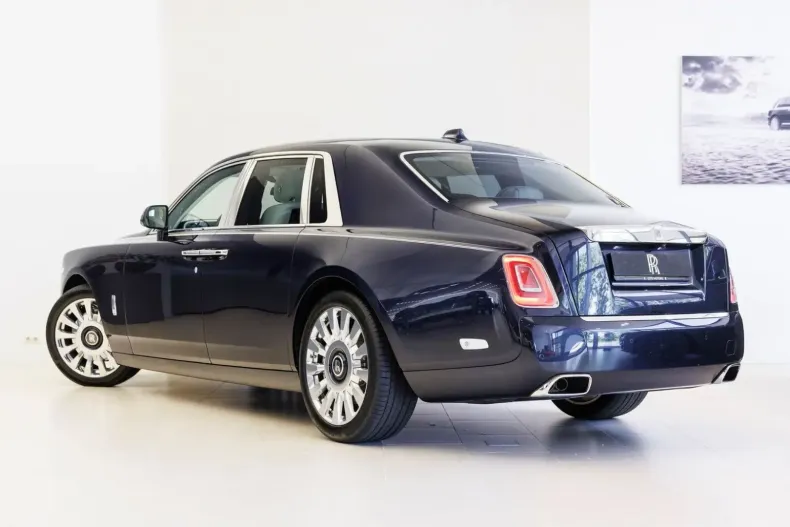 Rolls-Royce Phantom din 2023 cu 9.832 km - oferta ROL113462 - foto 8