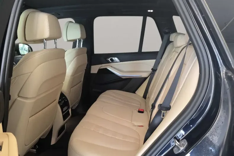 BMW X5 din 2022 cu 84.562 km - oferta BMW113479 - foto 6