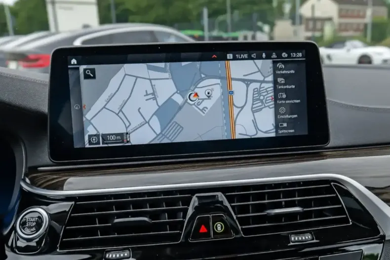 BMW 530 din 2022 cu 62.800 km - oferta BMW113480 - foto 13