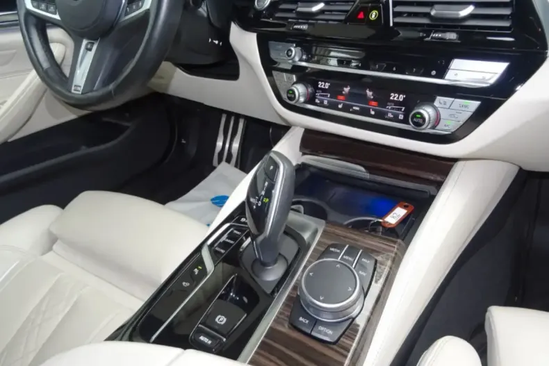 BMW 520 din 2021 cu 64.800 km - oferta BMW113482 - foto 10