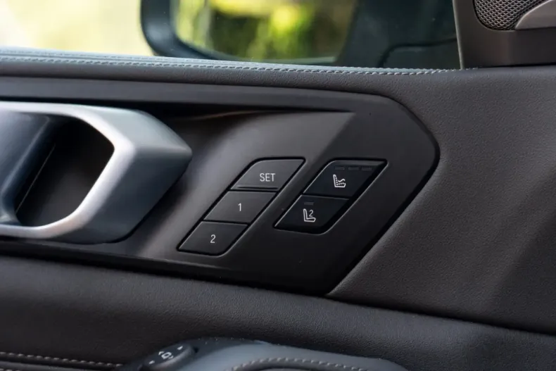 BMW X5 din 2024 cu 30.540 km - oferta BMW113483 - foto 19