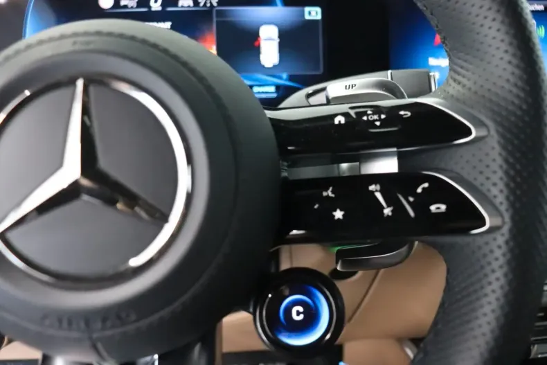 Mercedes-Benz G 63 AMG din 2024 cu 4.548 km - oferta MER113490 - foto 16