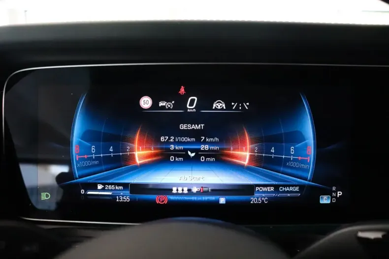 Mercedes-Benz G 63 AMG din 2024 cu 4.548 km - oferta MER113490 - foto 17