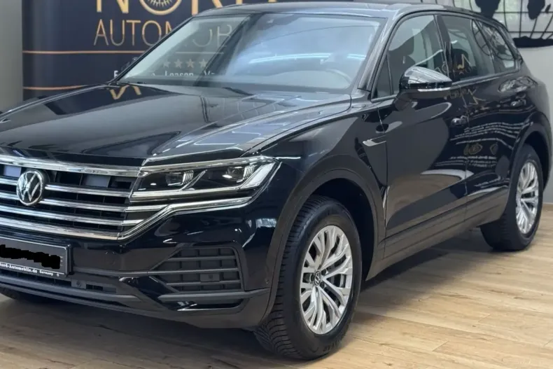 Volkswagen Touareg din 2022 cu 95.375 km - oferta VOL113493 - foto 1