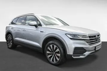 Volkswagen Touareg din 2022 - oferta VOL113495