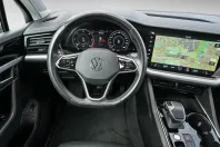 Volkswagen Touareg din 2022 cu 93.928 km - oferta VOL113495 - foto 5