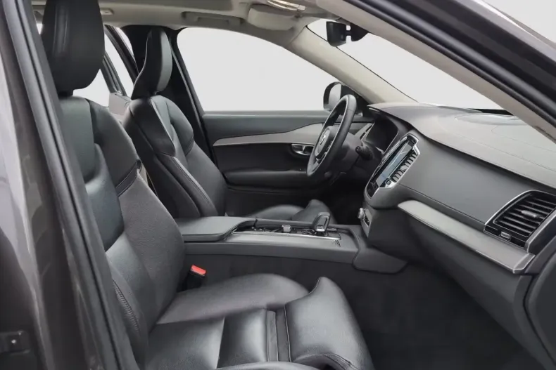 Volvo XC90 din 2022 cu 120.233 km - oferta VOL113496 - foto 6