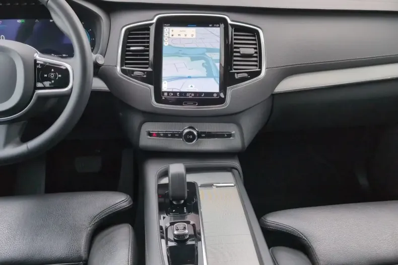 Volvo XC90 din 2022 cu 120.233 km - oferta VOL113496 - foto 9