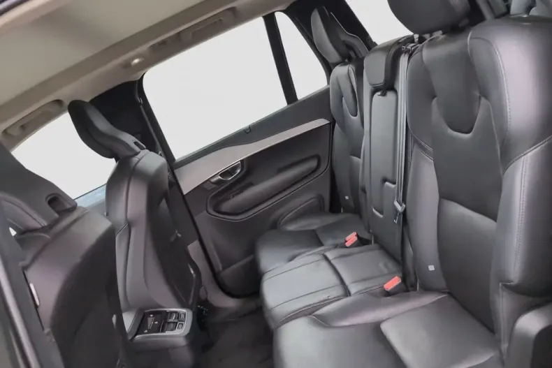 Volvo XC90 din 2022 cu 120.233 km - oferta VOL113496 - foto 10