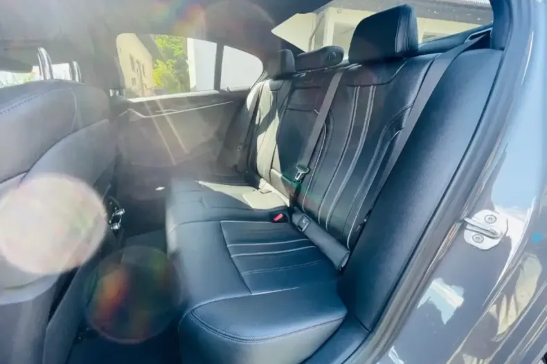 BMW 530 din 2021 cu 85.100 km - oferta BMW113503 - foto 11