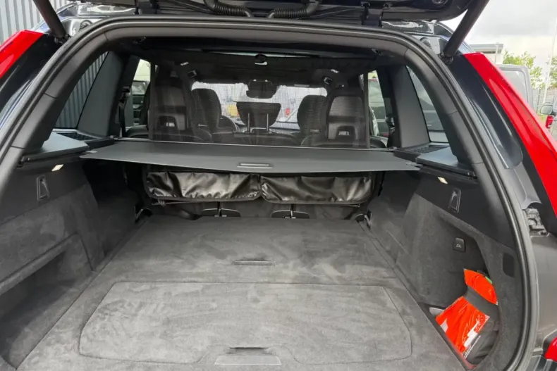 Volvo XC90 din 2022 cu 122.080 km - oferta VOL113504 - foto 3