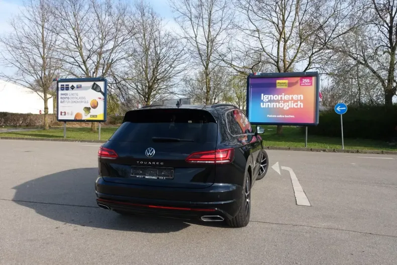 Volkswagen Touareg din 2022 cu 125.000 km - oferta VOL113506 - foto 4