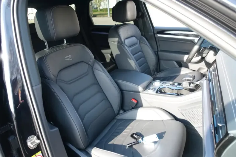 Volkswagen Touareg din 2022 cu 125.000 km - oferta VOL113506 - foto 10