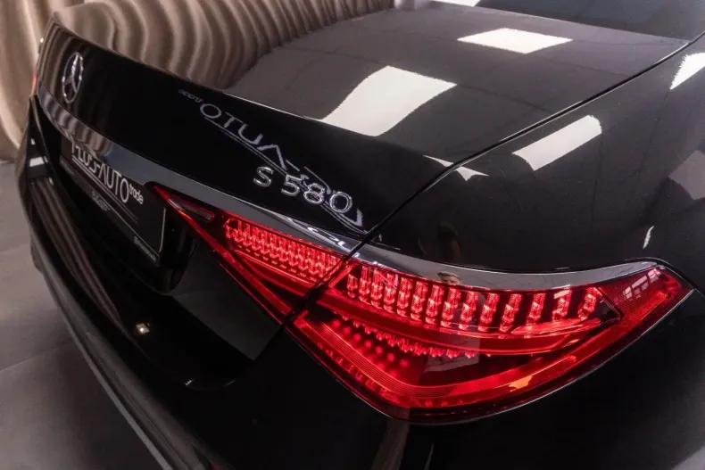 Mercedes-Benz S 580 din 2023 cu 25.441 km - oferta MER113508 - foto 8