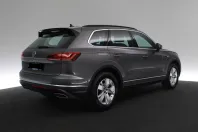 Volkswagen Touareg din 2022 cu 116.411 km - oferta VOL113510 - foto 2