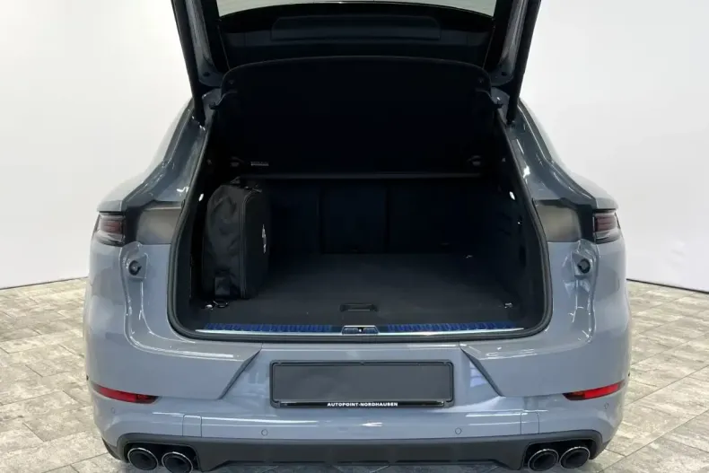 Porsche Cayenne din 2024 cu 9.000 km - oferta POR113517 - foto 4