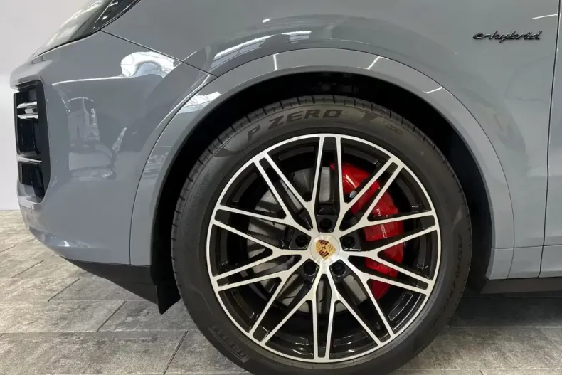 Porsche Cayenne din 2024 cu 9.000 km - oferta POR113517 - foto 11