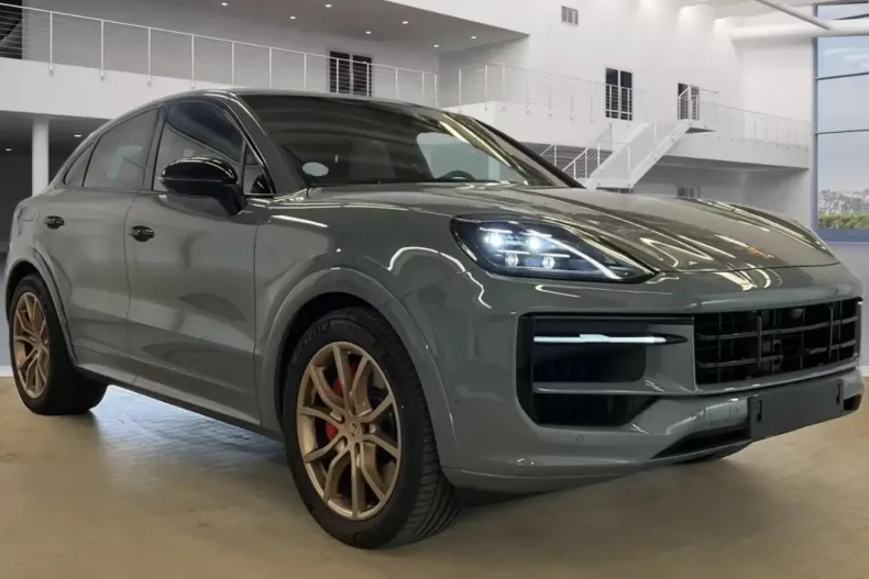 Porsche Cayenne din 2024 cu 11.151 km - oferta POR113518 - foto 1
