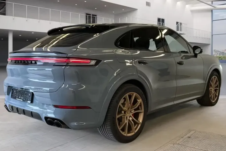 Porsche Cayenne din 2024 cu 11.151 km - oferta POR113518 - foto 2