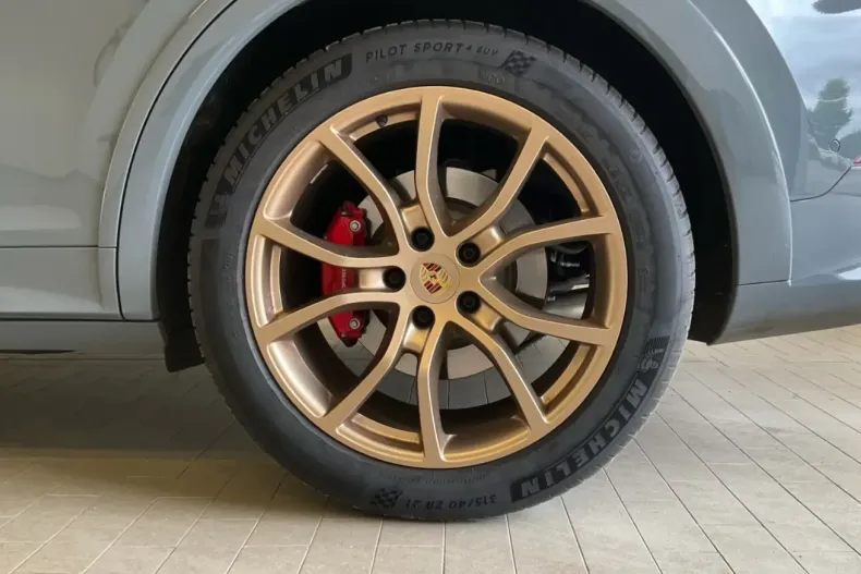 Porsche Cayenne din 2024 cu 11.151 km - oferta POR113518 - foto 3