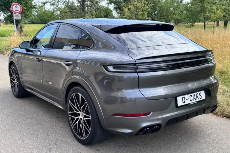 Porsche Cayenne din 2025 cu 6.500 km - oferta POR113520 - foto 3