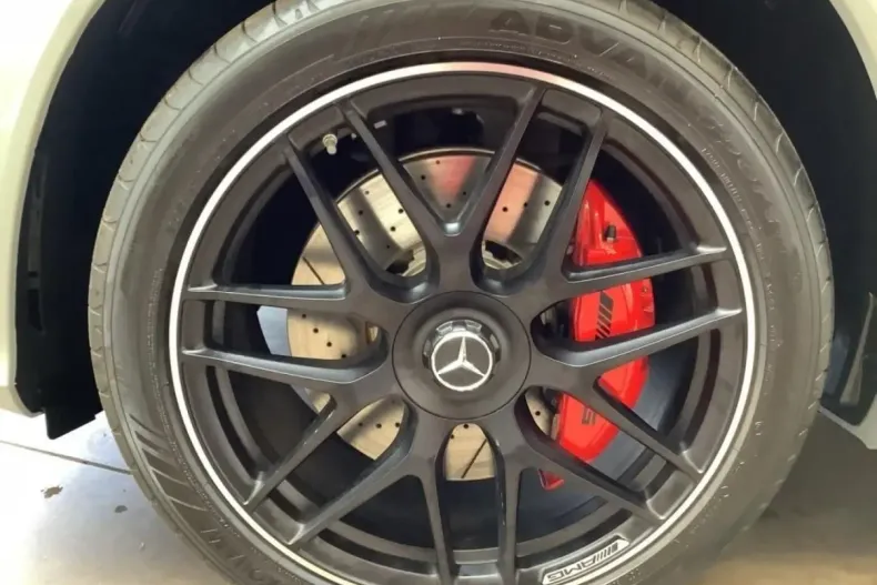 Mercedes-Benz GLE 63 AMG din 2024 cu 8.000 km - oferta MER113531 - foto 6