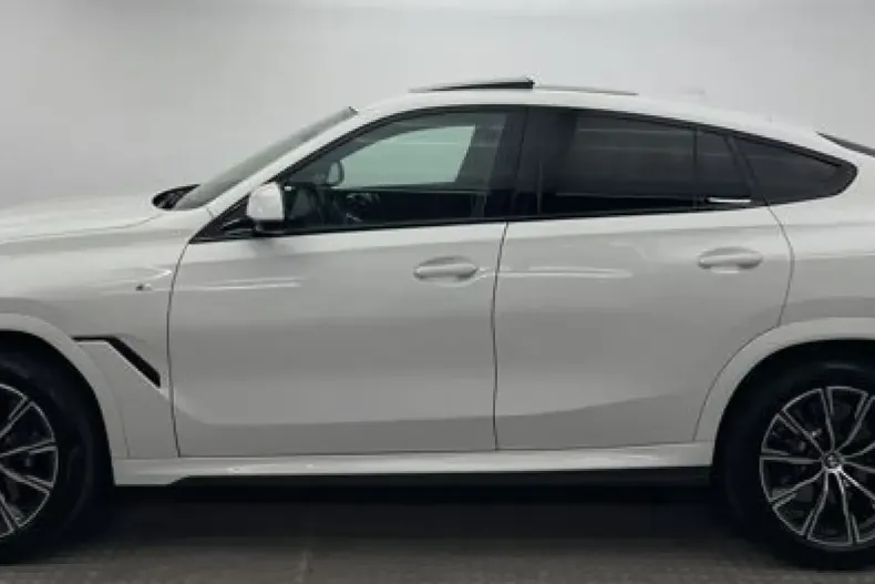 BMW X6 din 2022 cu 75.216 km - oferta BMW113537 - foto 2