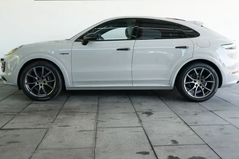 Porsche Cayenne din 2025 cu 1.800 km - oferta POR113538 - foto 2