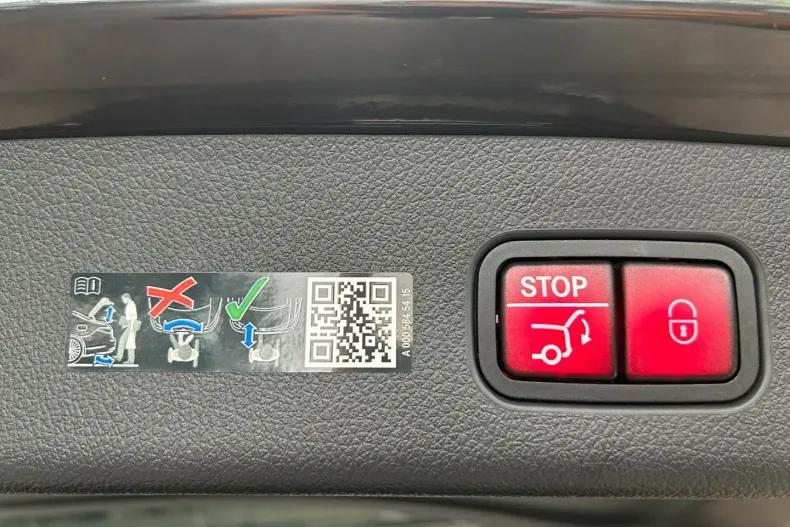 Mercedes-Benz GLC 300 din 2024 cu 23.638 km - oferta MER113540 - foto 16