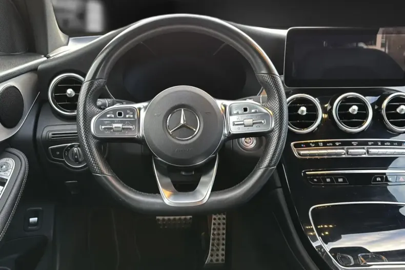 Mercedes-Benz GLC 300 din 2021 cu 99.116 km - oferta MER113542 - foto 13