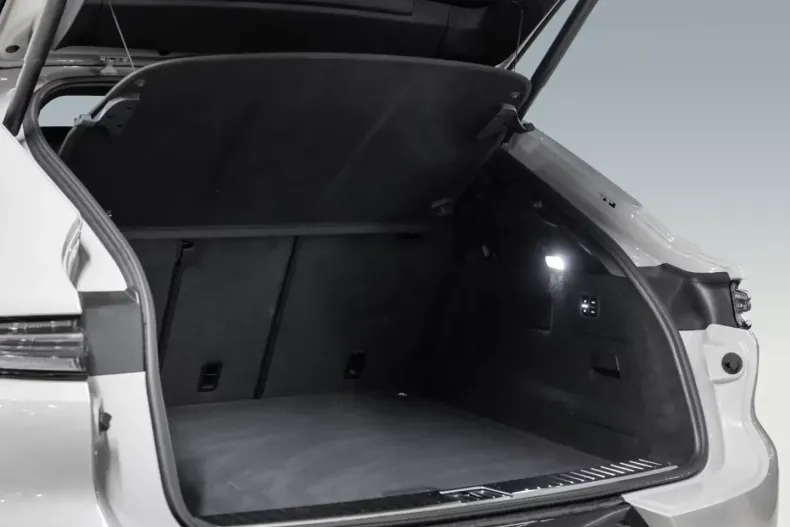 Porsche Cayenne din 2024 cu 7.795 km - oferta POR113546 - foto 7