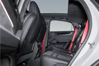 Porsche Cayenne din 2024 cu 7.795 km - oferta POR113546 - foto 8