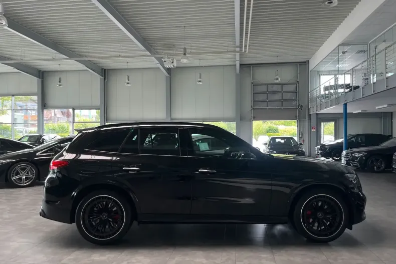 Mercedes-Benz GLC 43 AMG din 2024 cu 32.531 km - oferta MER113548 - foto 19