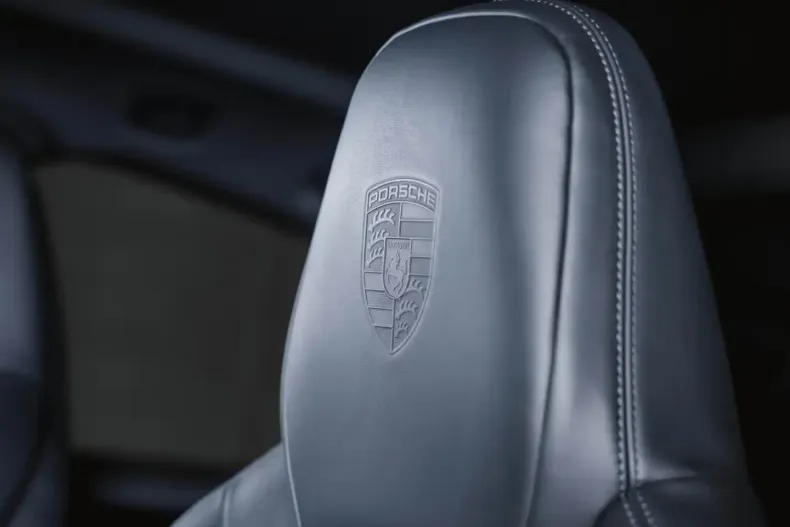 Porsche Cayenne din 2024 cu 15.970 km - oferta POR113549 - foto 4