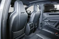 Porsche Cayenne din 2024 cu 15.970 km - oferta POR113549 - foto 13