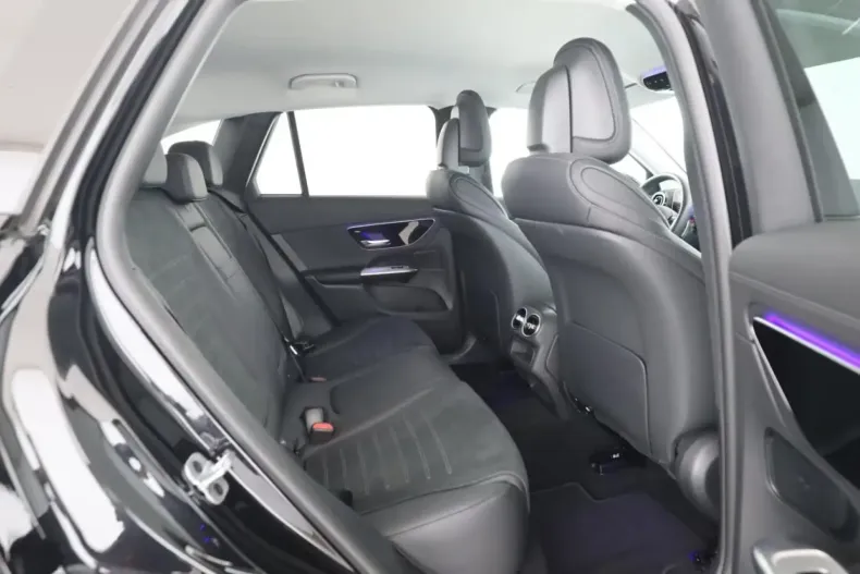 Mercedes-Benz GLC 200 din 2023 cu 32.900 km - oferta MER113558 - foto 9