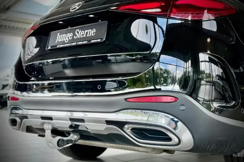 Mercedes-Benz GLC 200 din 2023 cu 49.370 km - oferta MER113563 - foto 3