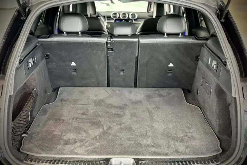 Mercedes-Benz GLC 200 din 2023 cu 49.370 km - oferta MER113563 - foto 5