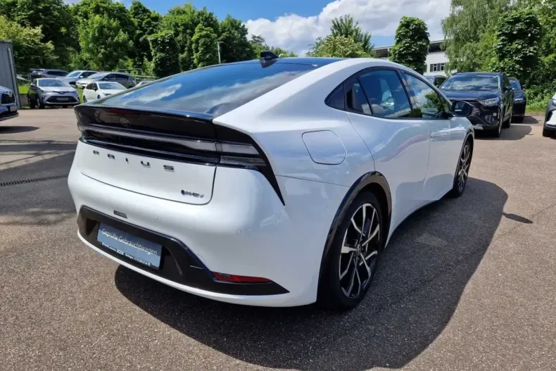 Toyota Prius din 2023 cu 24.066 km - oferta TOY113564 - foto 6