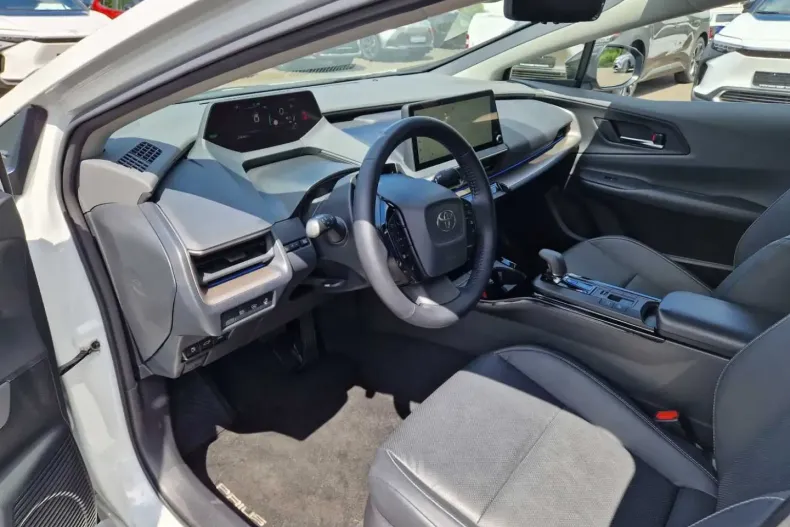 Toyota Prius din 2023 cu 24.066 km - oferta TOY113564 - foto 9