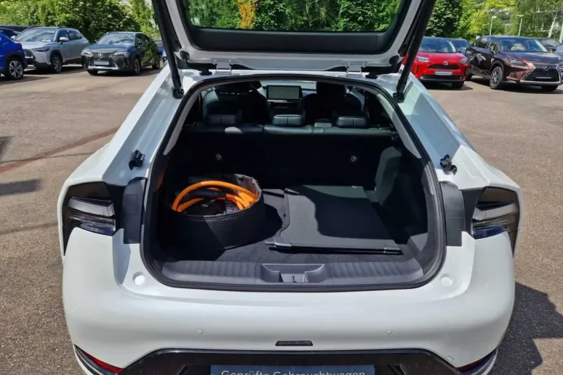 Toyota Prius din 2023 cu 24.066 km - oferta TOY113564 - foto 11