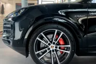 Porsche Cayenne din 2025 cu 7.900 km - oferta POR113577 - foto 7