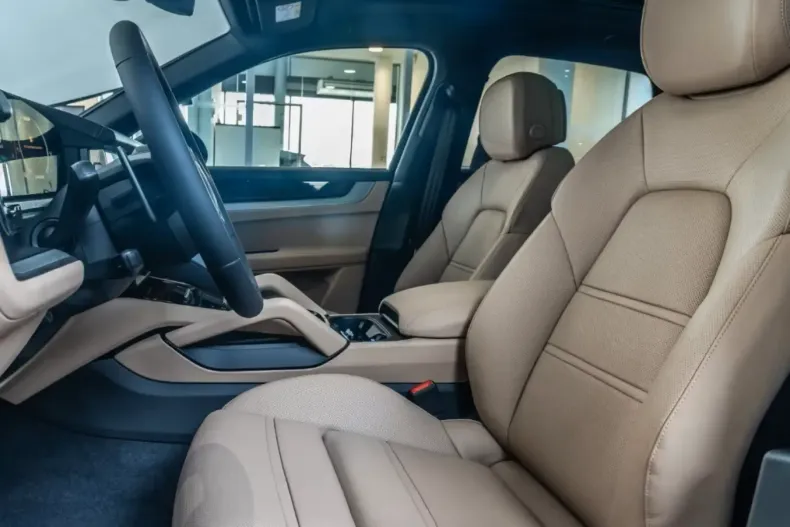 Porsche Cayenne din 2025 cu 7.900 km - oferta POR113577 - foto 11