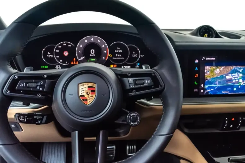 Porsche Cayenne din 2025 cu 7.900 km - oferta POR113577 - foto 17