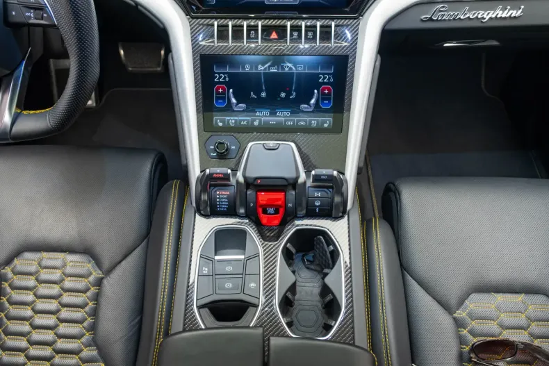 Lamborghini Urus din 2020 cu 45.000 km - oferta LAM113579 - foto 16