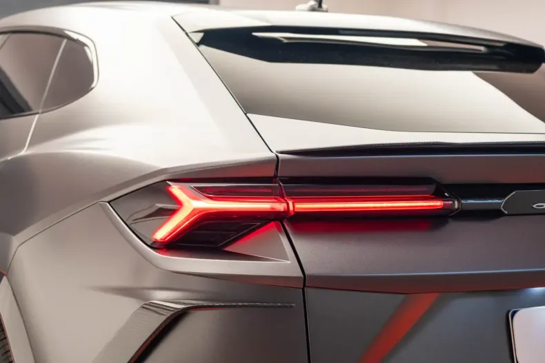 Lamborghini Urus din 2020 cu 45.000 km - oferta LAM113579 - foto 40