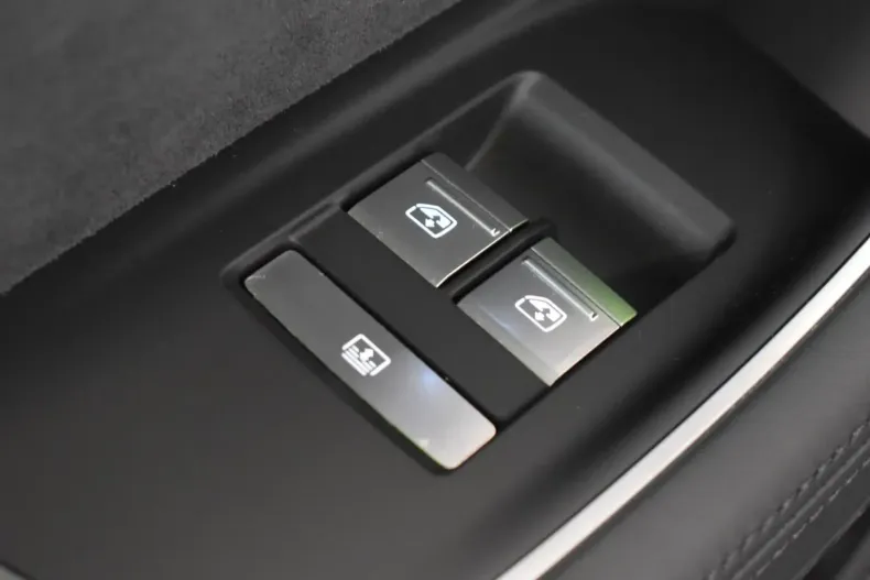 Audi A8 din 2023 cu 41.999 km - oferta AUD113582 - foto 28