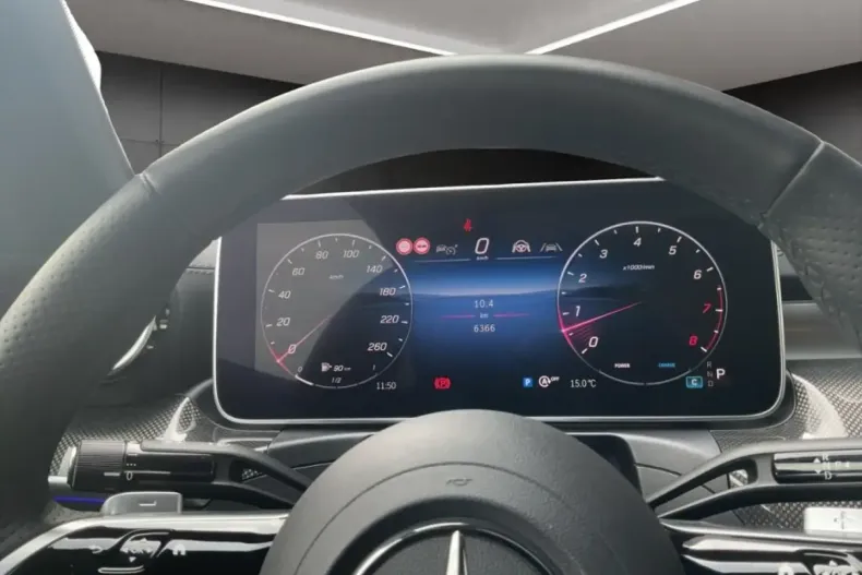 Mercedes-Benz CLE 300 din 2024 cu 6.350 km - oferta MER113584 - foto 10