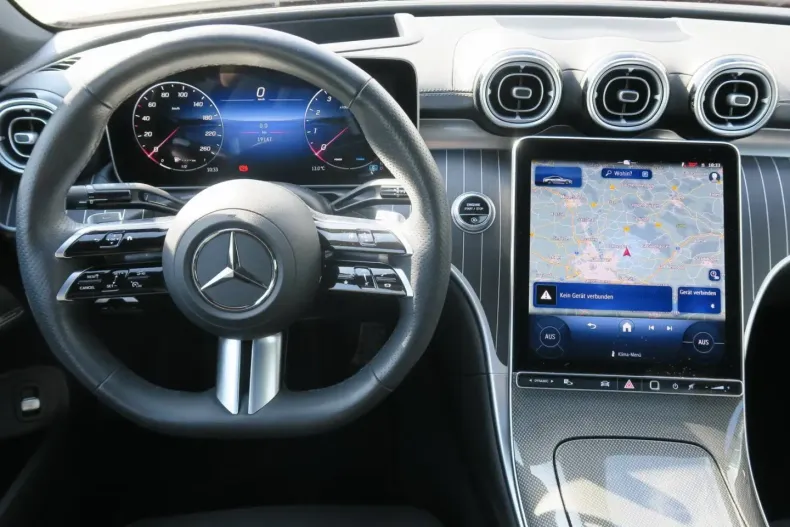 Mercedes-Benz CLE 200 din 2023 cu 19.141 km - oferta MER113585 - foto 11