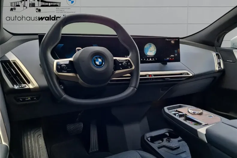 BMW iX din 2023 cu 41.713 km - oferta BMW113599 - foto 11